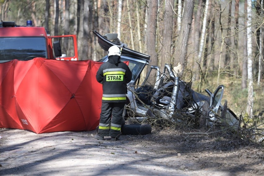 Tragiczny wypadek na drodze Grupa-Rulewo w Wielkanocny...