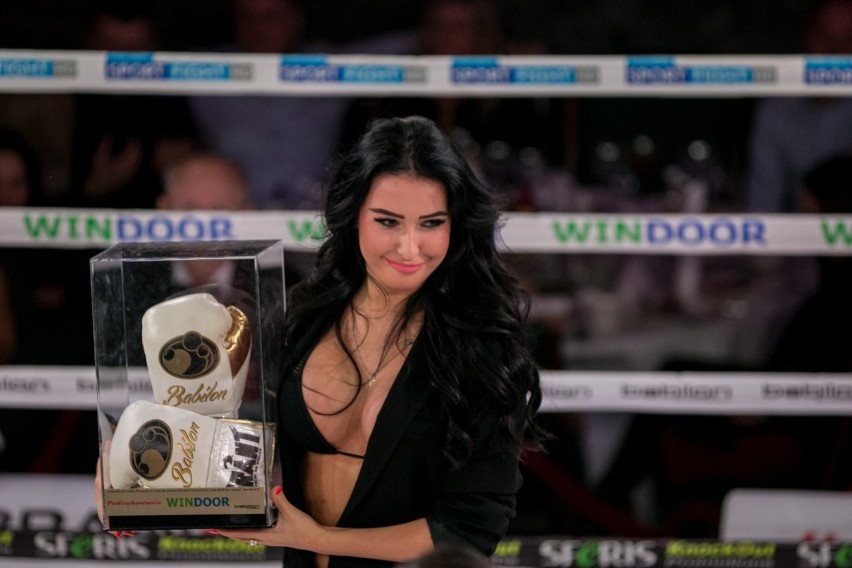 Ring Girls na Gali Boksu w Wieliczce [ZDJĘCIA]