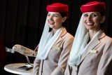 Emirates: Rekrutacja lipiec 2019. Linie lotnicze poszukują pracowników z Polski. Ile można zarobić?