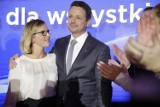 Kto wygrał w Warszawie? Oficjalne wyniki wyborów. Rafał Trzaskowski prezydentem Warszawy [ZDJĘCIA, WIDEO]