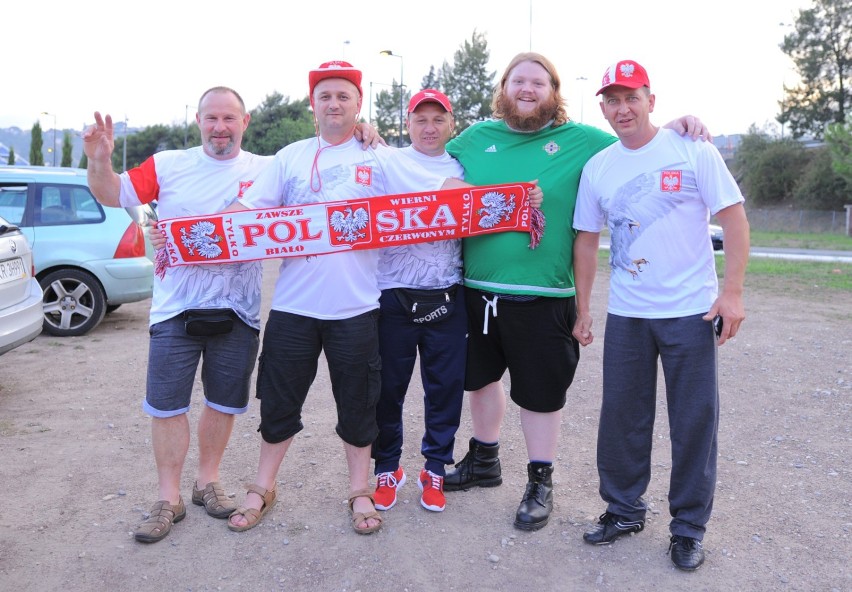 Piękne kibicki i kibice na Euro 2016 Polska - Irlandia. Nasi...