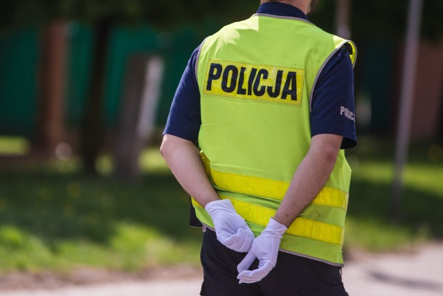 Odkryj komendy policji w Pieszycach