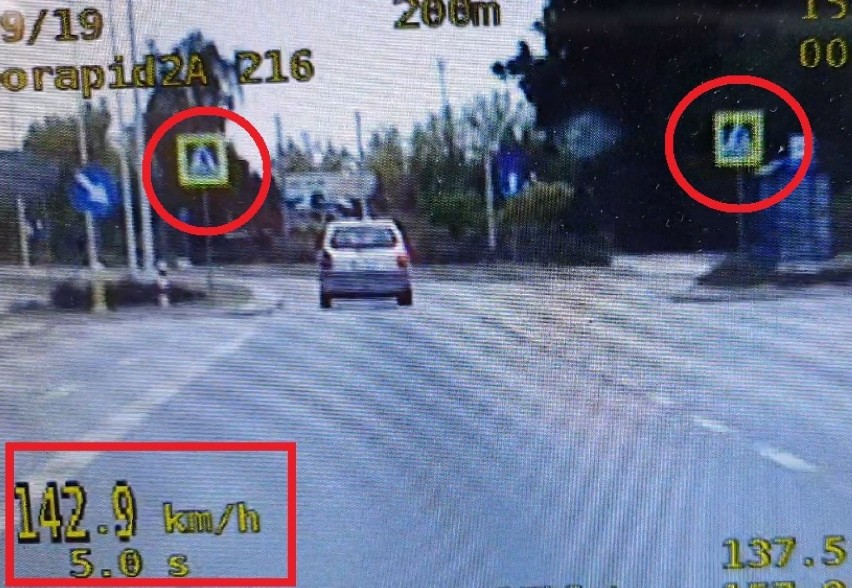 Policjanci z grupy SPEED zatrzymali kierowcę, który na ul. Toruńskiej we Włocławku jechał 142 km/h [wideo]
