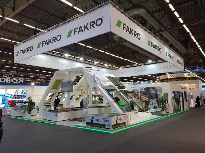 Firma FAKRO powstała w 1991 roku. W połowie 1990 roku w...