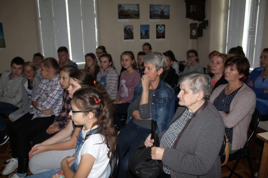 Wystawa fotografii w Izbie Regionalnej Towarzystwa Miłośników Kujaw [zdjęcia]