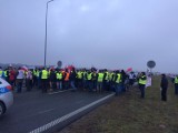 Strajk rolników. Zablokowali drogę krajową nr 50 i planują rolnicze oblężenie Warszawy