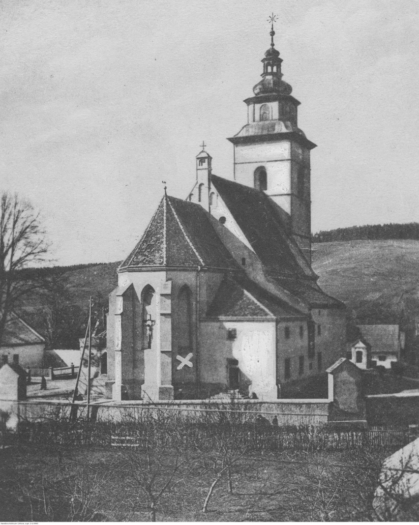 Kościół św. Elżbiety w Starym Sączu, 1918-1930