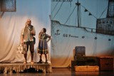 Spektakl dla dzieci "Zaginiony świat" w Teatrze "Maska" w Rzeszowie. Na przedstawieniu bawią się świetnie także dorośli widzowie