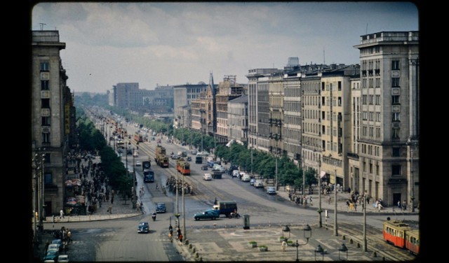 Unikatowe zdjęcia Warszawy z lat 50. i 60. Nikt ich nie publikował przez kilkadziesiąt lat!