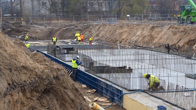 Budowa bloków wielorodzinnych przy ul. Celulozowej we Włocławku.