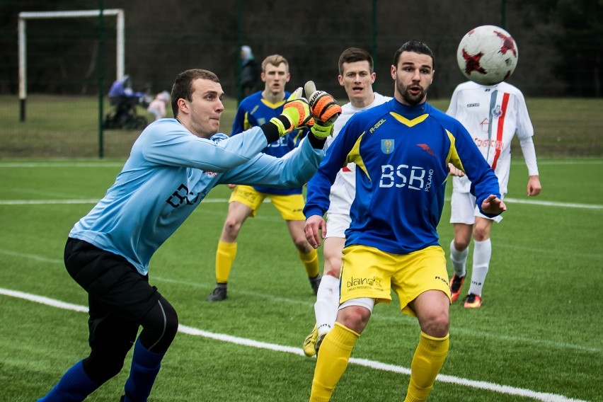 Zdjęcia z meczu BKS Bydgoszcz - Iskra Ciechocin 2:1.