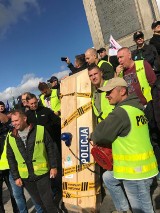 Protest Policji. Policjanci będą protestować. Walczą o podwyżki i... przymkną oko na wykroczenia