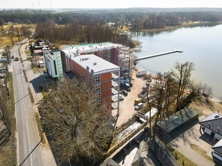 Apartamentowce w Boszkowie wiosną 2022