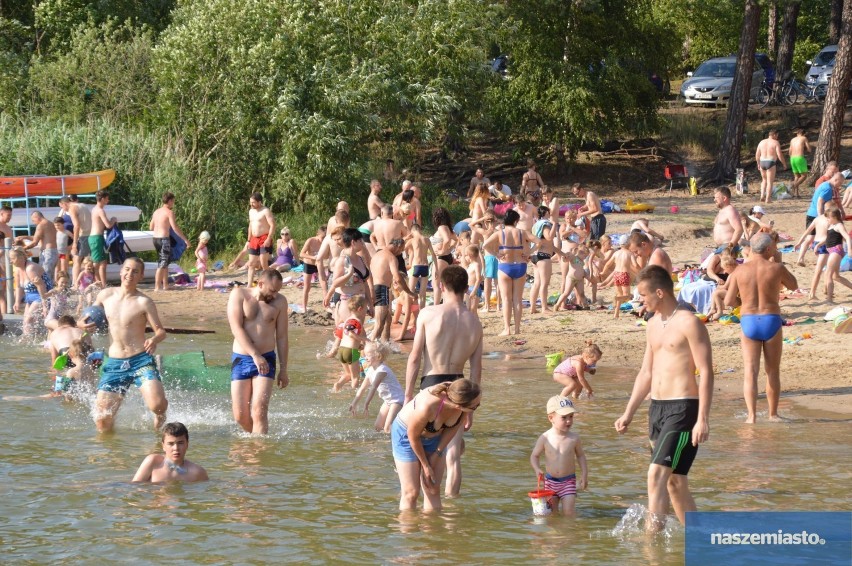 Wakacje Włocławek 2016. Upalna sobota nad Jeziorem Wikaryjskim [zdjęcia, wideo]