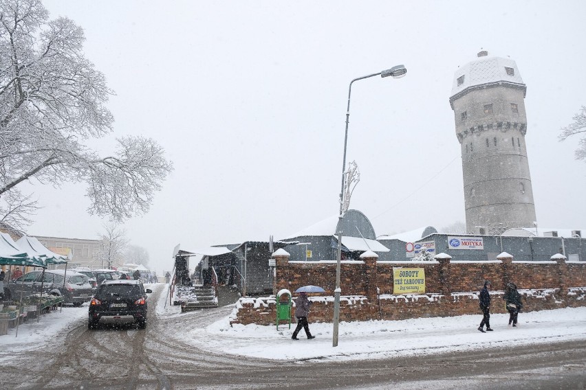 Tak pięknie wygladają ulice nasze miasta zasypane białym...