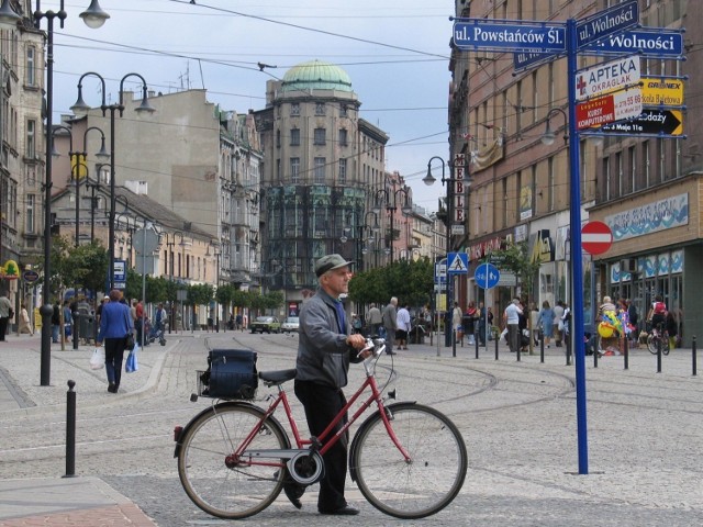 Zabrze, deptak na pl. Wolności