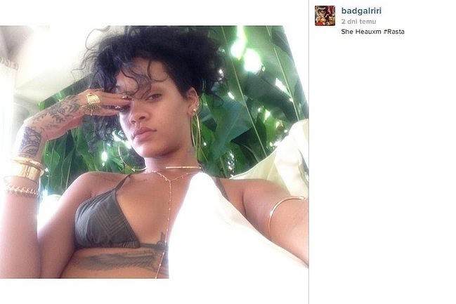 Rihanna w wersji świątecznej (fot. screen Instagram)