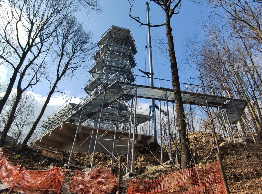 Wieża widokowa w Parku Sobieskiego: Znamy termin otwarcia tej nowej atrakcji turystycznej - zdjęcia