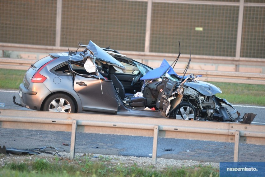 Poważny wypadek na autostradzie A1 obok Włocławka [zdjęcia, wideo]