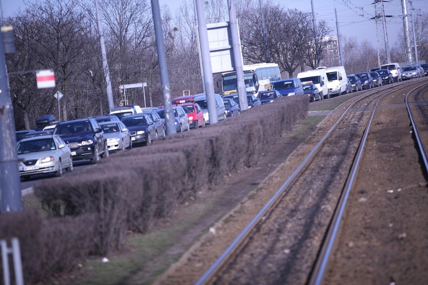 Korki w Śródmieściu: zobacz, które ulice w Warszawie są...