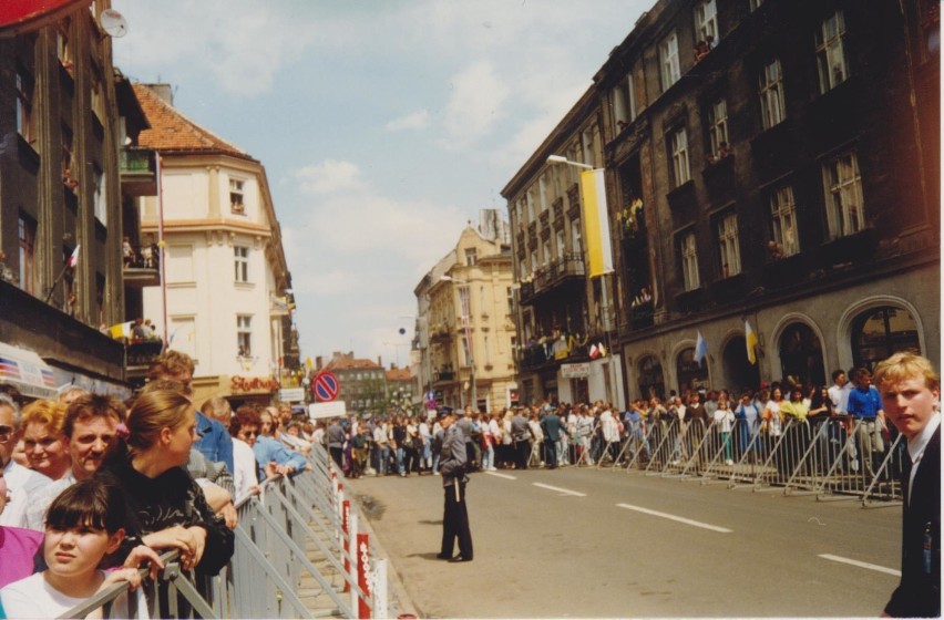 Jan Paweł II 4 czerwca 1997 roku odwiedził Kalisz