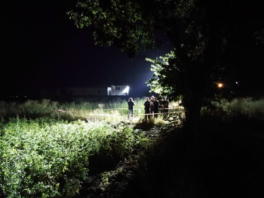 Z regionu. Kilkuletnie dziecko wpadło do studni 