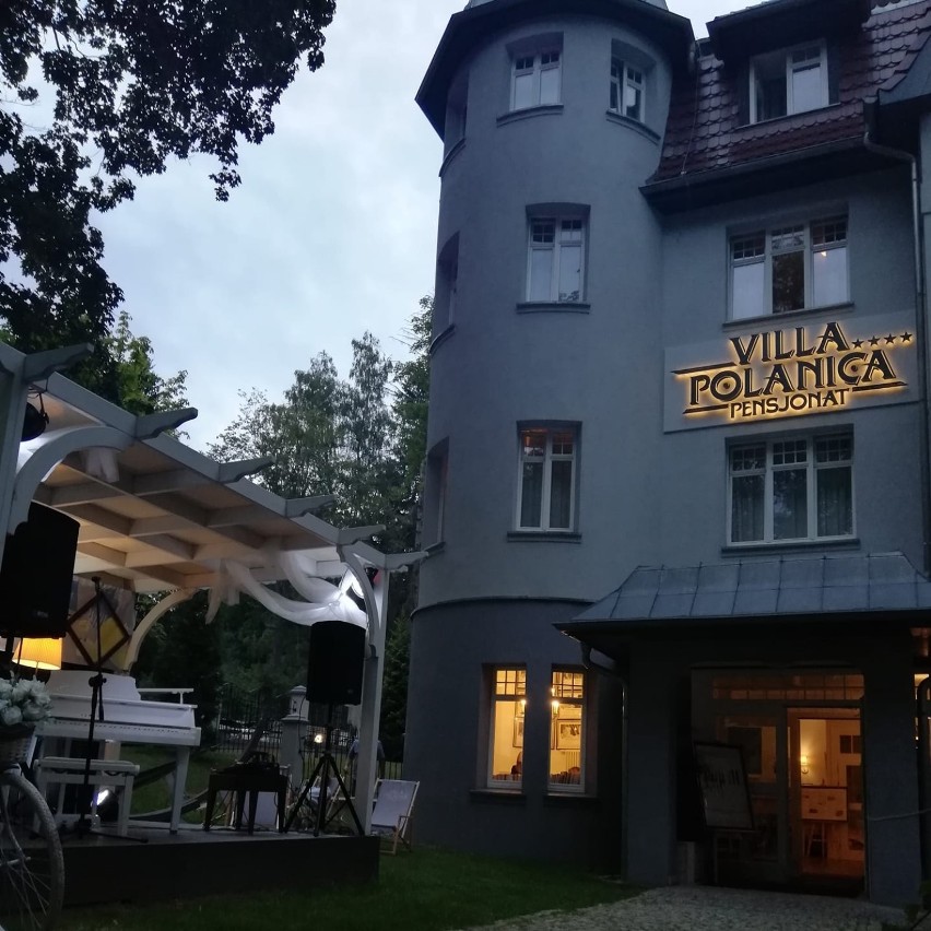 Villa Polanica w Polanicy-Zdroju
ul. Matuszewskiego 8

Ocena...