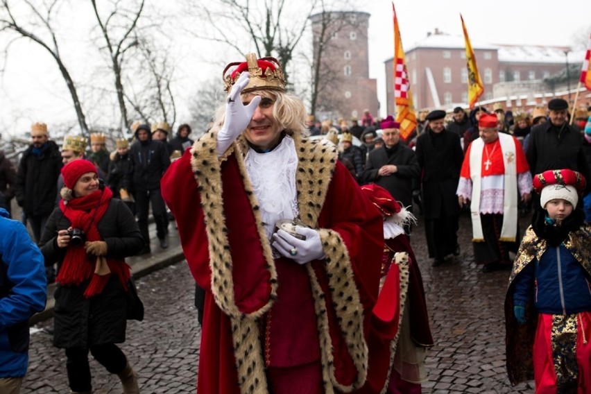 Kraków. Przeszły orszaki Trzech Króli  [ZDJĘCIA]