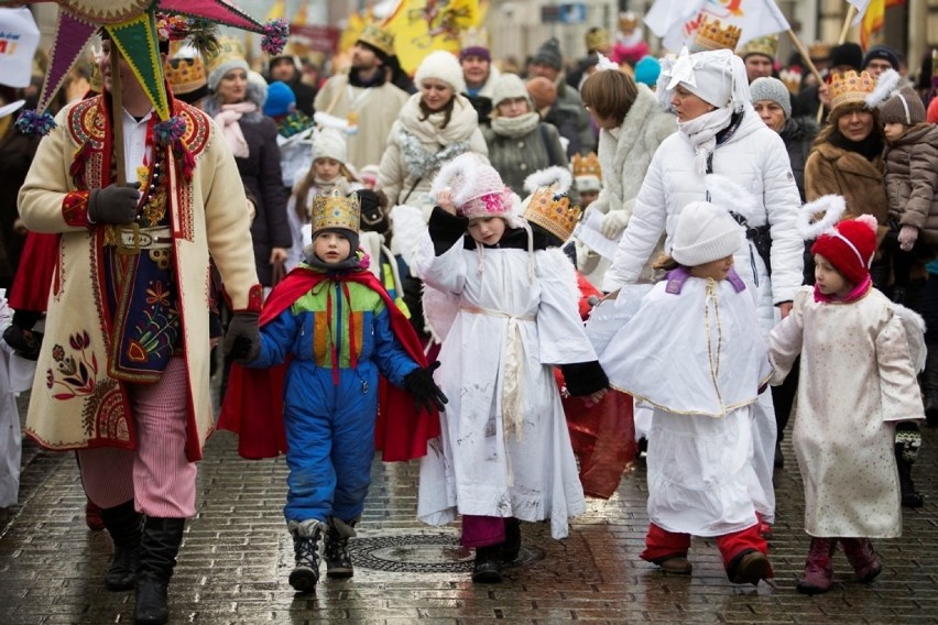 Kraków. Przeszły orszaki Trzech Króli  [ZDJĘCIA]