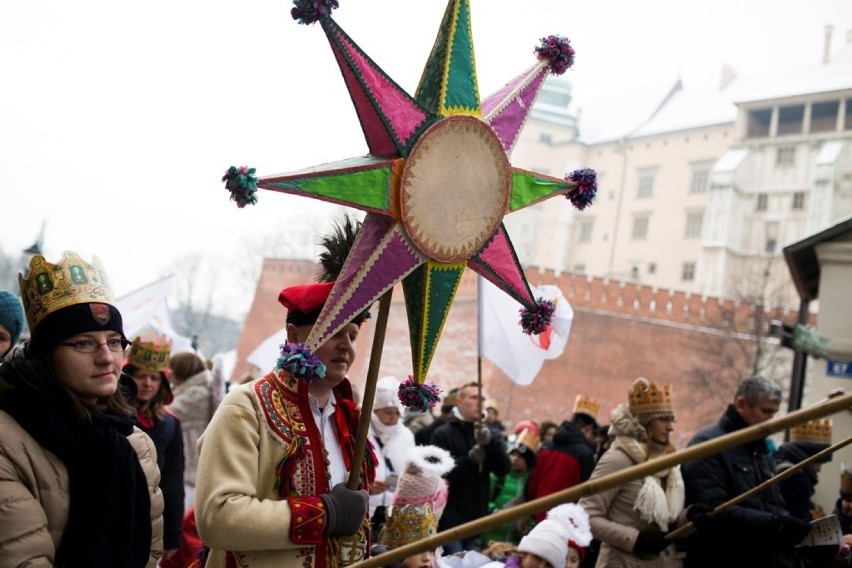 Kraków. Przeszły orszaki Trzech Króli  [ZDJĘCIA]