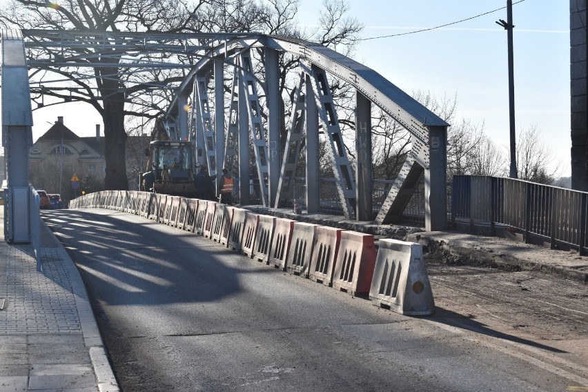 Remont mostu Elizy w Krośnie Odrzańskim trwa.