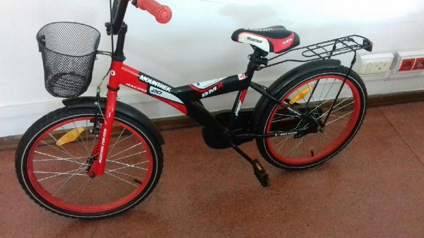W Ciechocinku znaleziono czarny rower marki CUBE. Policjanci szukają właściciela