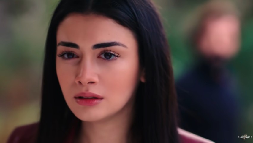 "Przysięga" odcinek 342. Emir i Reyhan dowiadują się o rozwodzie Kemala i Narin. Pomogą im? [STRESZCZENIE ODCINKA]
