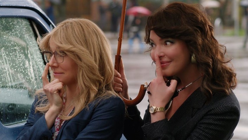 Katherine Heigl i Sarah Chalke w serialu "Firefly Lane"...