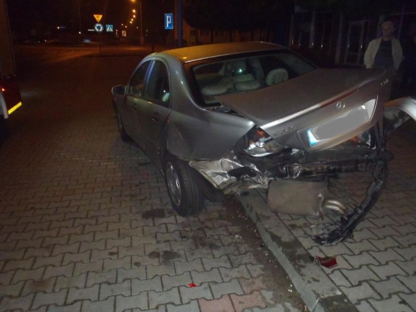 Koło: Maserati rozbiło trzy samochody. Szaleńczy rajd ulicami miasta