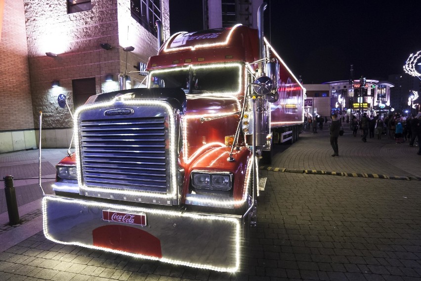 Ciężarówka Coca-Coli 2017 w Warszawie! Wiemy, kiedy pojawi...