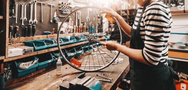 Zestawienie serwisów rowerowych w Baranowie Sandomierskim. Sprawdź, gdzie naprawisz swój rower