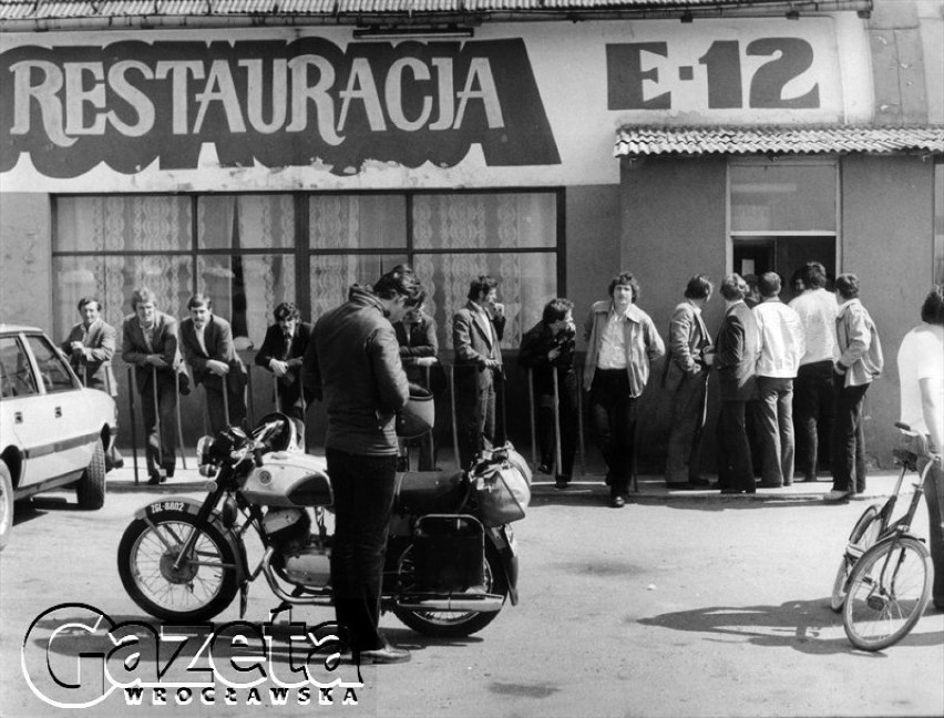 WROCŁAW 27.04.1981.

RESTAURACJA E-12 W PONIATOWICACH.