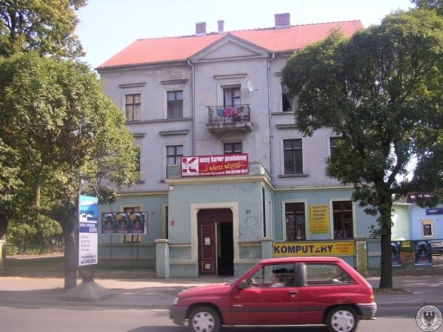 Budynek kina po 2000 roku.
