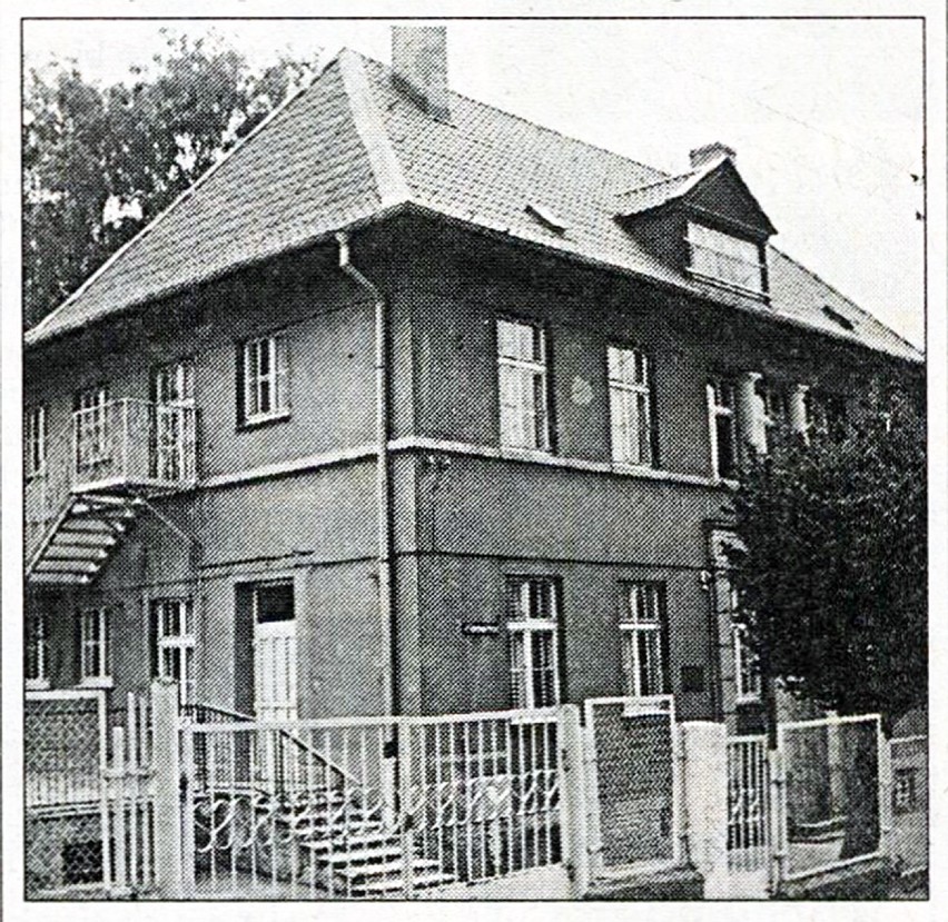 Budynek, w którym mieści się obecnie ZUS w Zgorzelcu