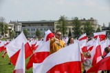 2 maja: jak wieszać flagę? WSKAZÓWKI oraz LISTA najczęściej popełnianych błędów