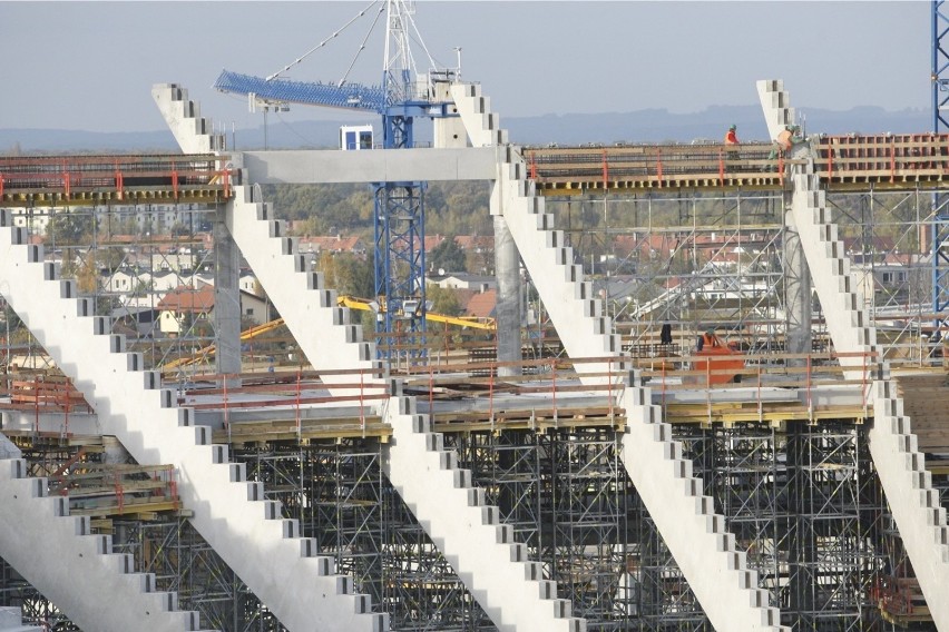 Wrocław. Tak budowano stadion na Pilczycach. Zobaczcie wyjątkowe zdjęcia