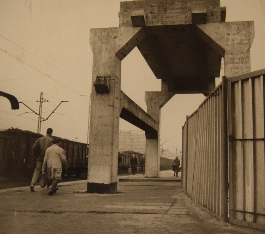 Archiwalne fotografie Częstochowy sprzed 40 i 50 lat. Zobaczcie jak wyglądała! Zmieniła się mocno od tamtej pory?