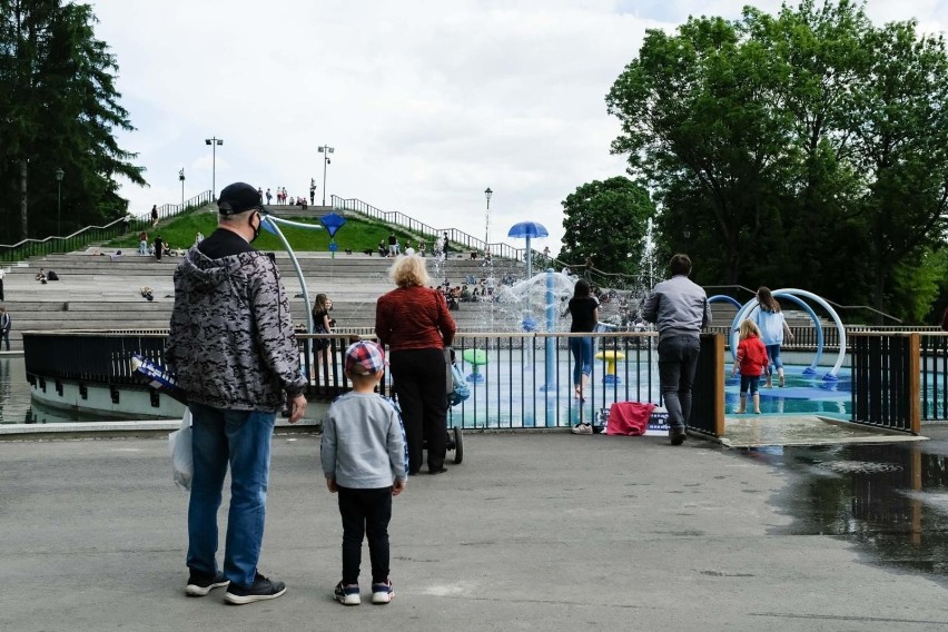 Pieniądze wypłacane będą gdy dziecko ukończy roczek -...