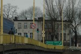 Most Staromiejski w Gorzowie: pamiętacie te żółte barierki? Przez lata zmienił się nie do poznania!