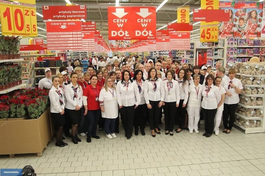 Pierwsza rocznica otwarcia hipermarketu Auchan we Włocławku [zdjęcia, wideo]