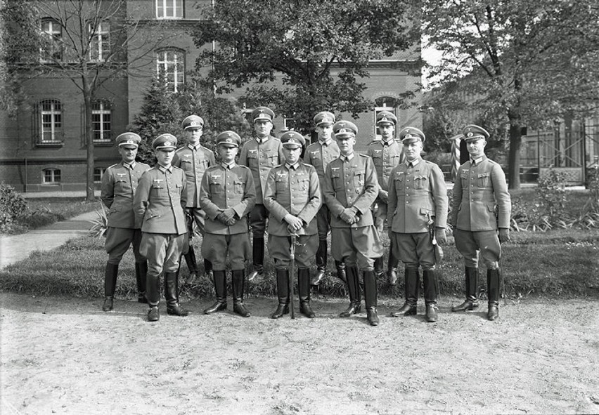 Lata 40. w Zgorzelcu i Goerlitz. Zobaczcie przygraniczną rzeczywistość w wojskowych barwach. Tak było 80 lat temu