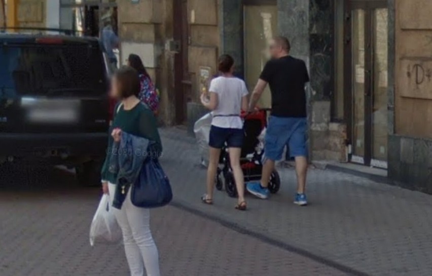 Mieszkańcy Chorzowa przyłapani! Kamera Google Street View jeździła po Chorzowie i robiła zdjęcia mieszkańców w (nie)codziennych sytuacjach!