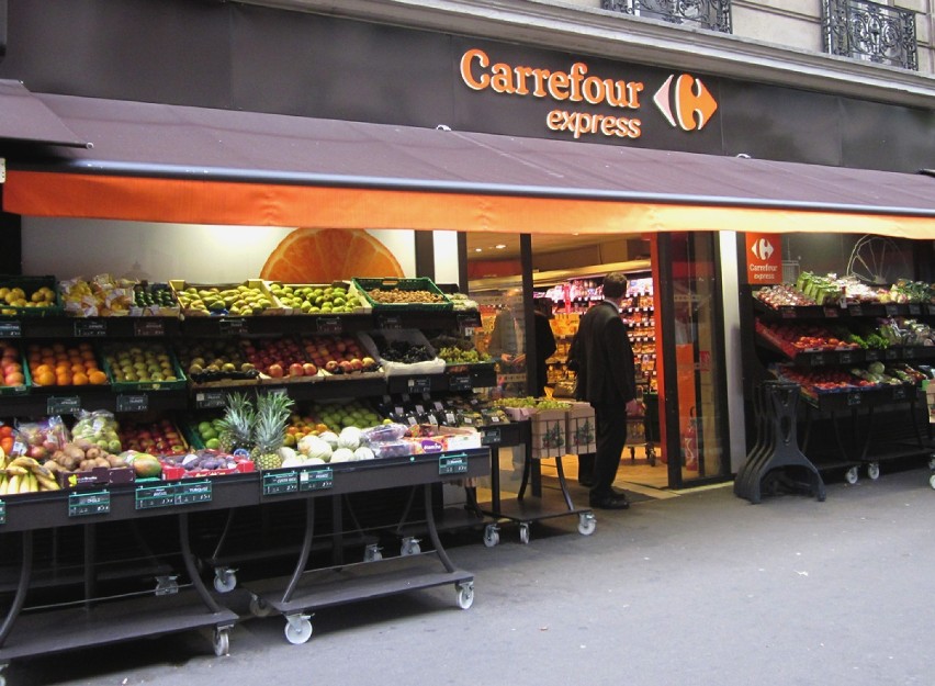 Sklepy Carrefour Express będą czynne w zależności od decyzji...