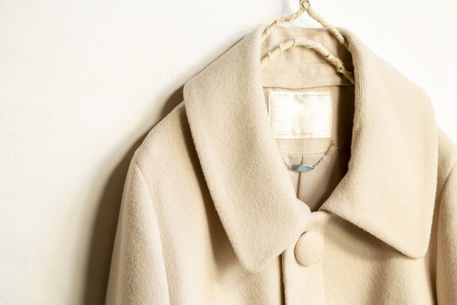 Znajdź swój wymarzony model płaszcza lub komfortowej kurtki na jesień. 